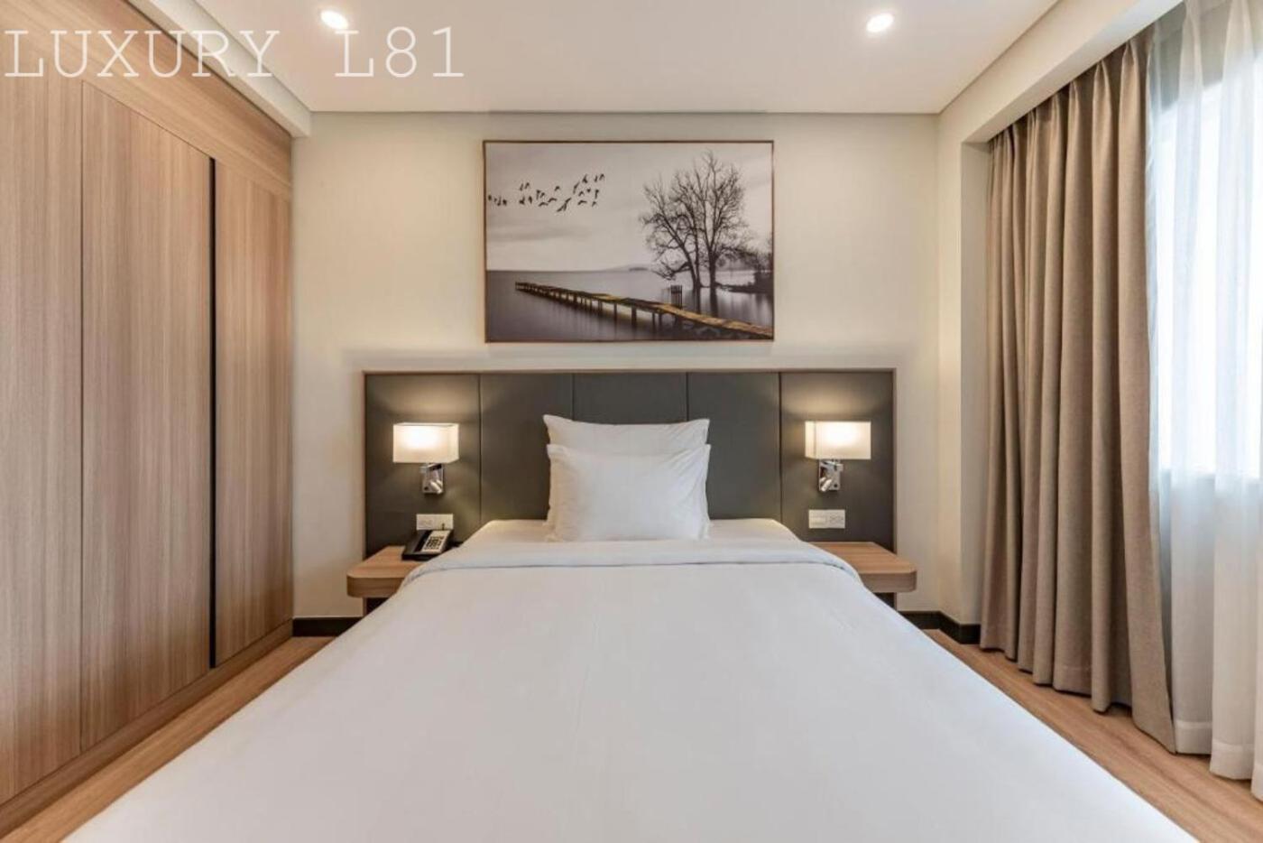 Angia Luxury Apartment Inside Landmark 81 Tower Хошимин Экстерьер фото